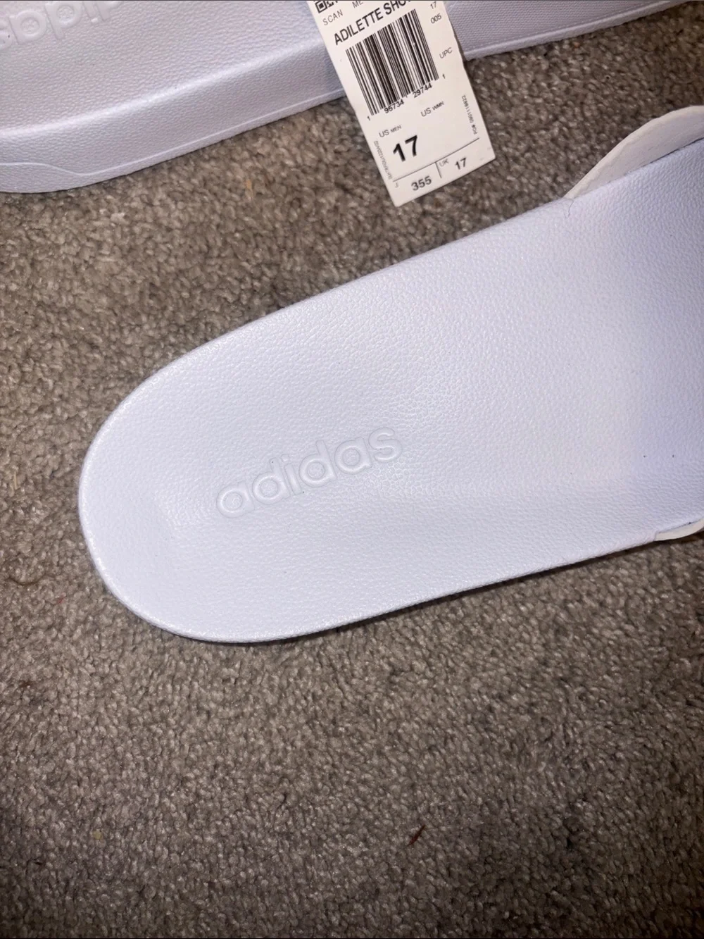 adidas lightweight slide