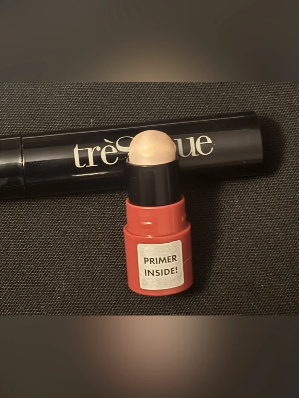 treStiQue rich lip