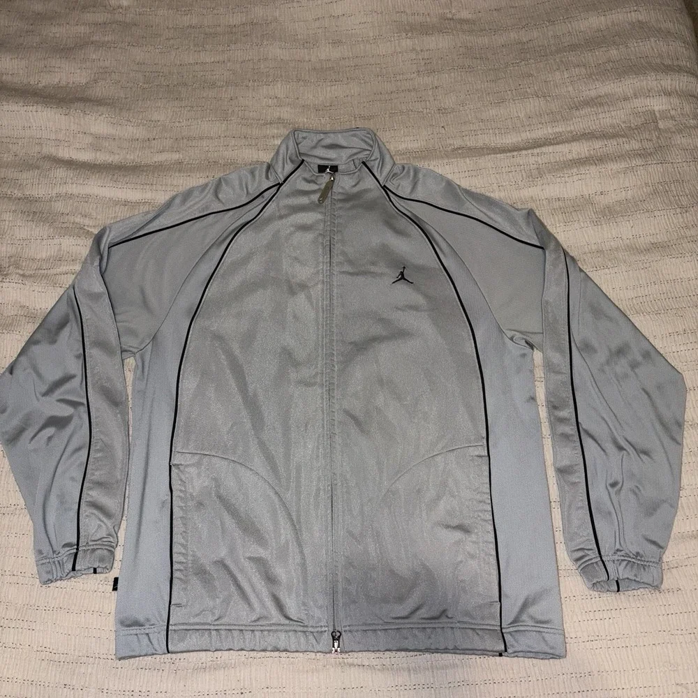 Nike‎ Air Jordan Track Jacket Mens XL Gray Full Zip Athletic Warm Up Lightweight