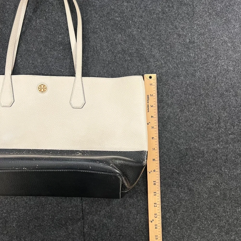 Tory Burch minor paint