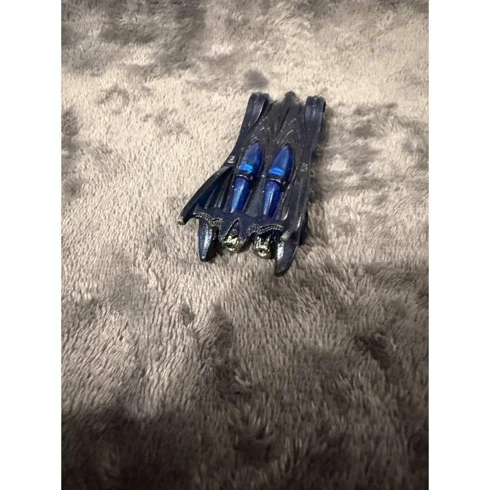 Hot Wheels Mattel Dark Blue Metallic Batmobile B3540 Loose Diecast Car 1:64 2004