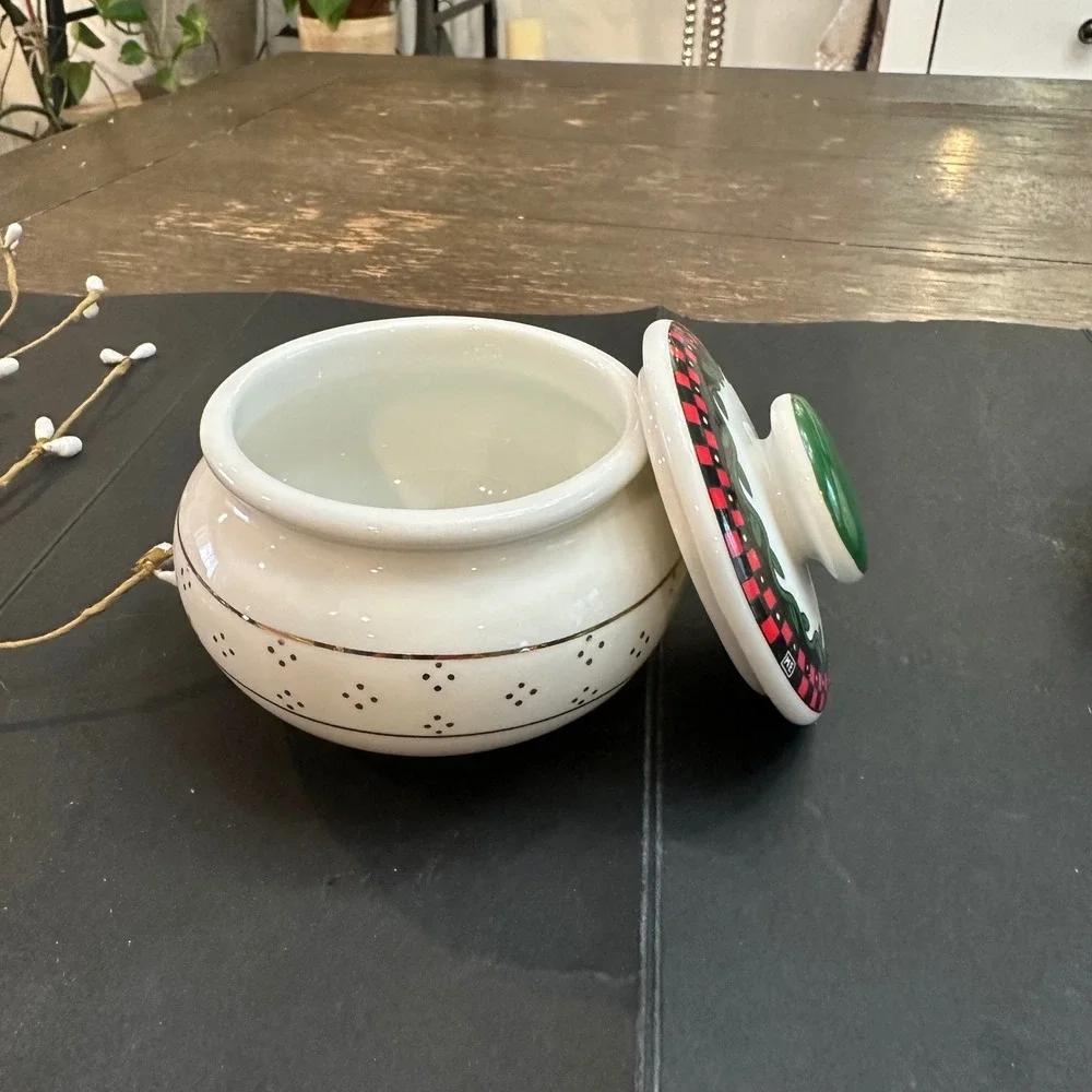 Mary Engelbreit‎ Christmas Creamer and Sugar Bowl Set Vintage