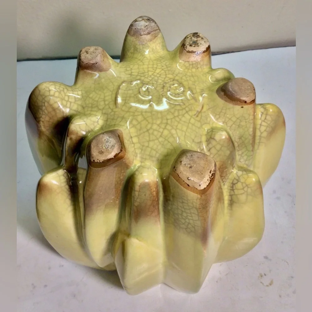 Mccoy Pottery mid stopping lid