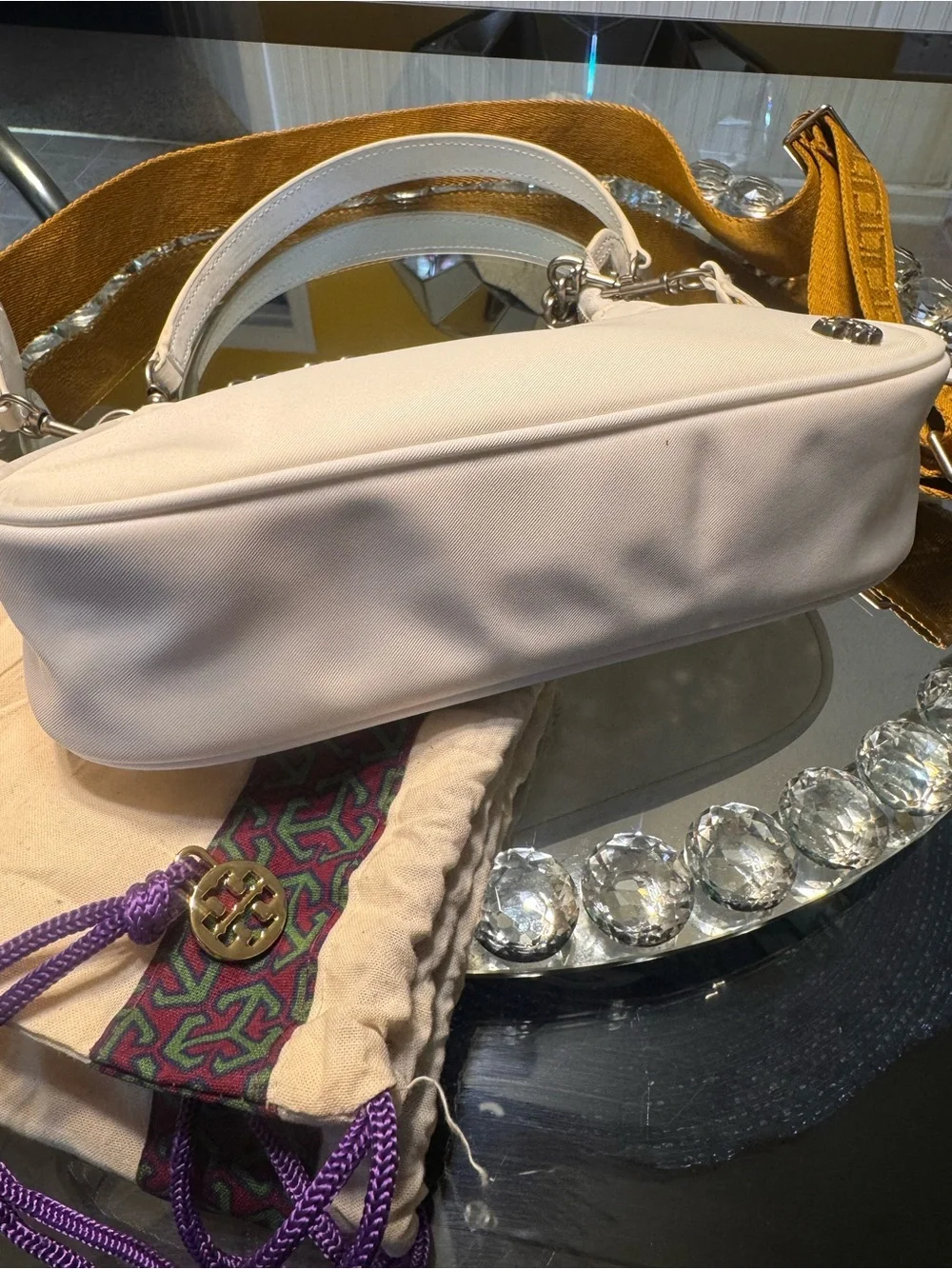 Tory Burch reflects simple