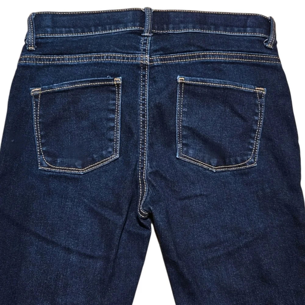 Old Navy sleek stylish
