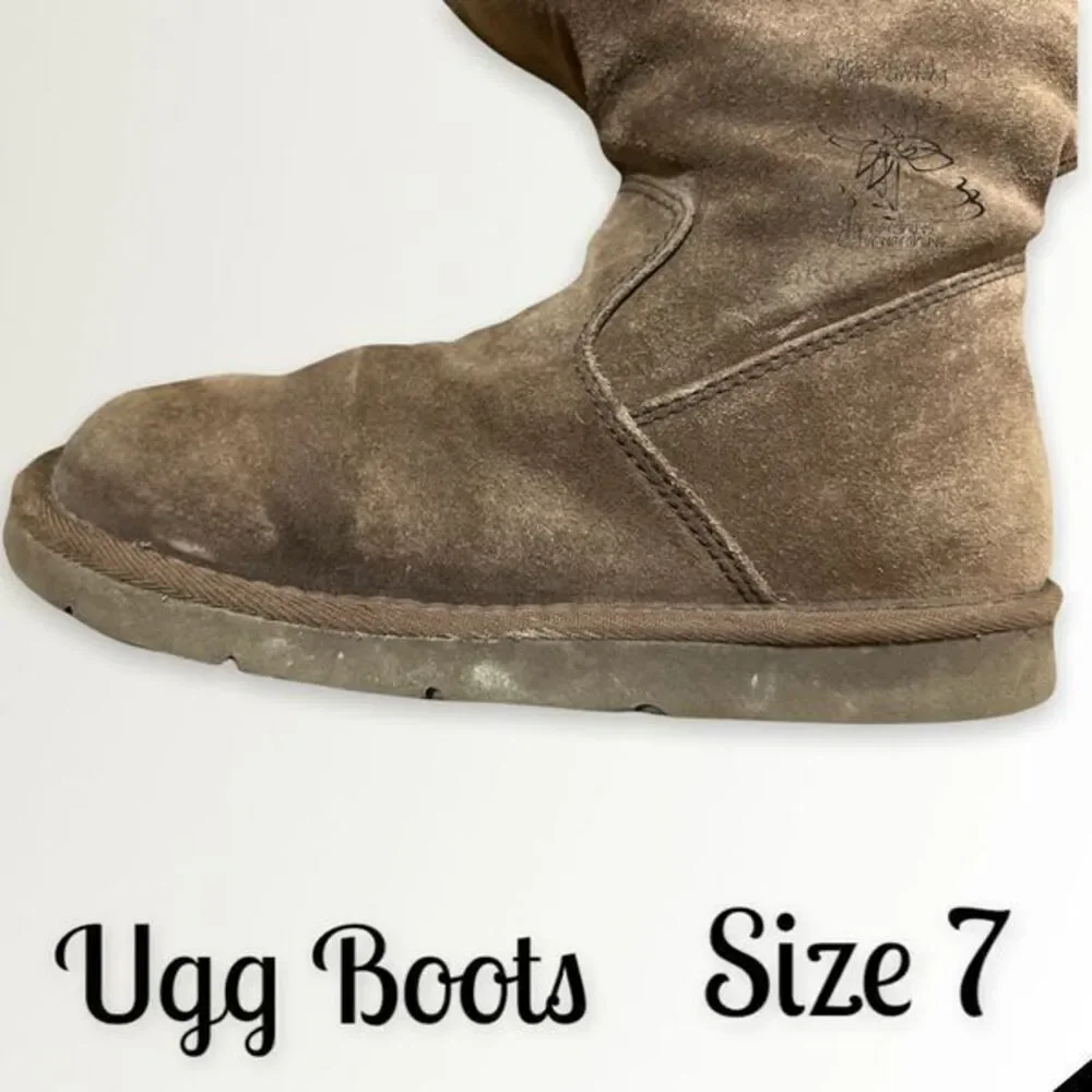 UGG stylish pair