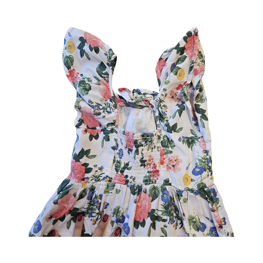 Old Navy charming sleeveless