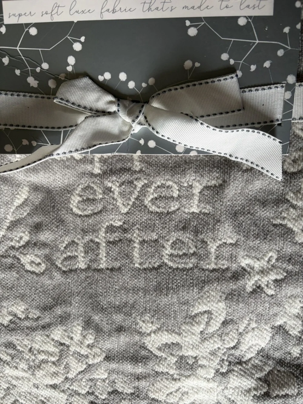 NWT - Chenille throw by Envogue Happily Ever Forever 50” x 70”