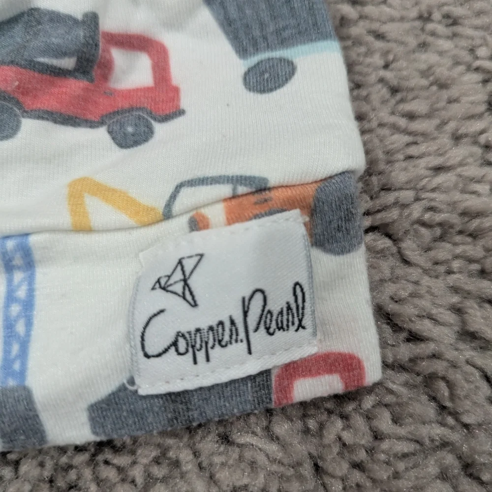 Copper Pearl Construction Vehicle Knot‎ Hat