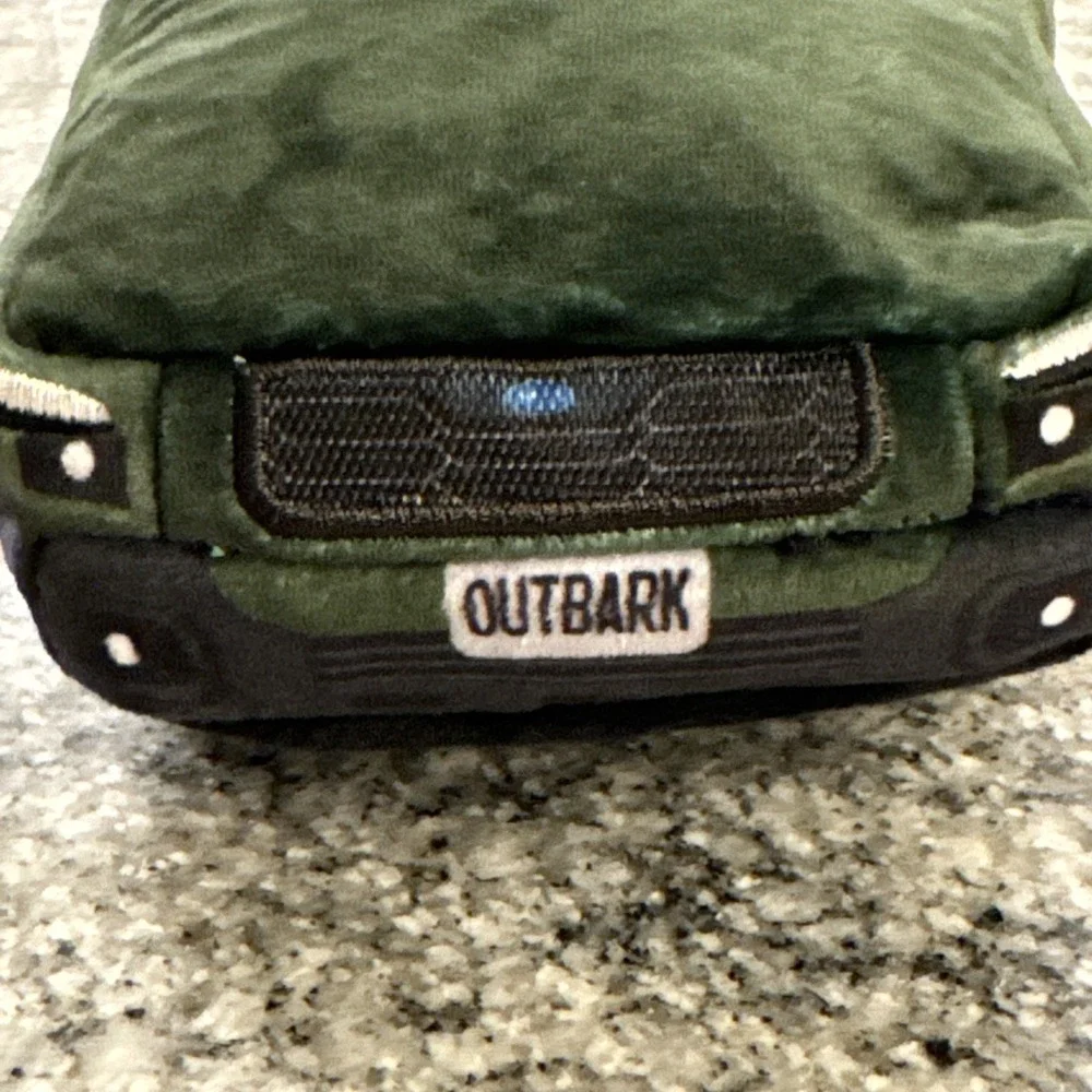 BARK SUBARU chewbaru outback adventure pack dog‎ toy 2026 NEW 2 toys in 1