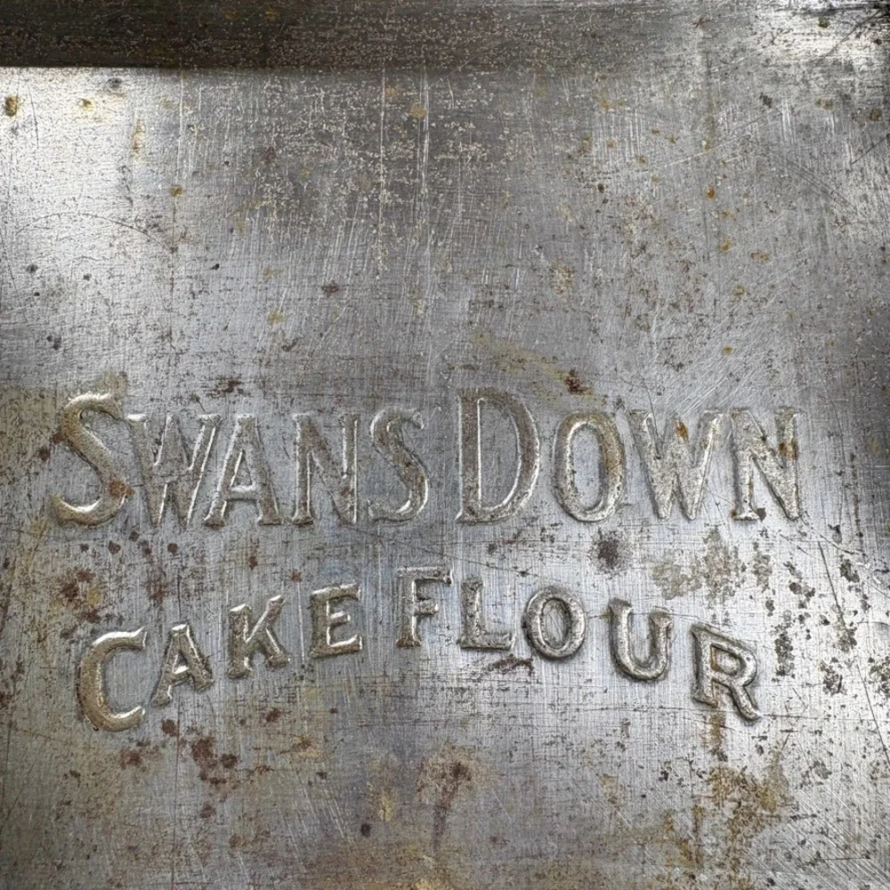 Vintage EKCO 630 Swans Down Cake Flour Square‎ Baking Pan Metal Tin 8 Inch