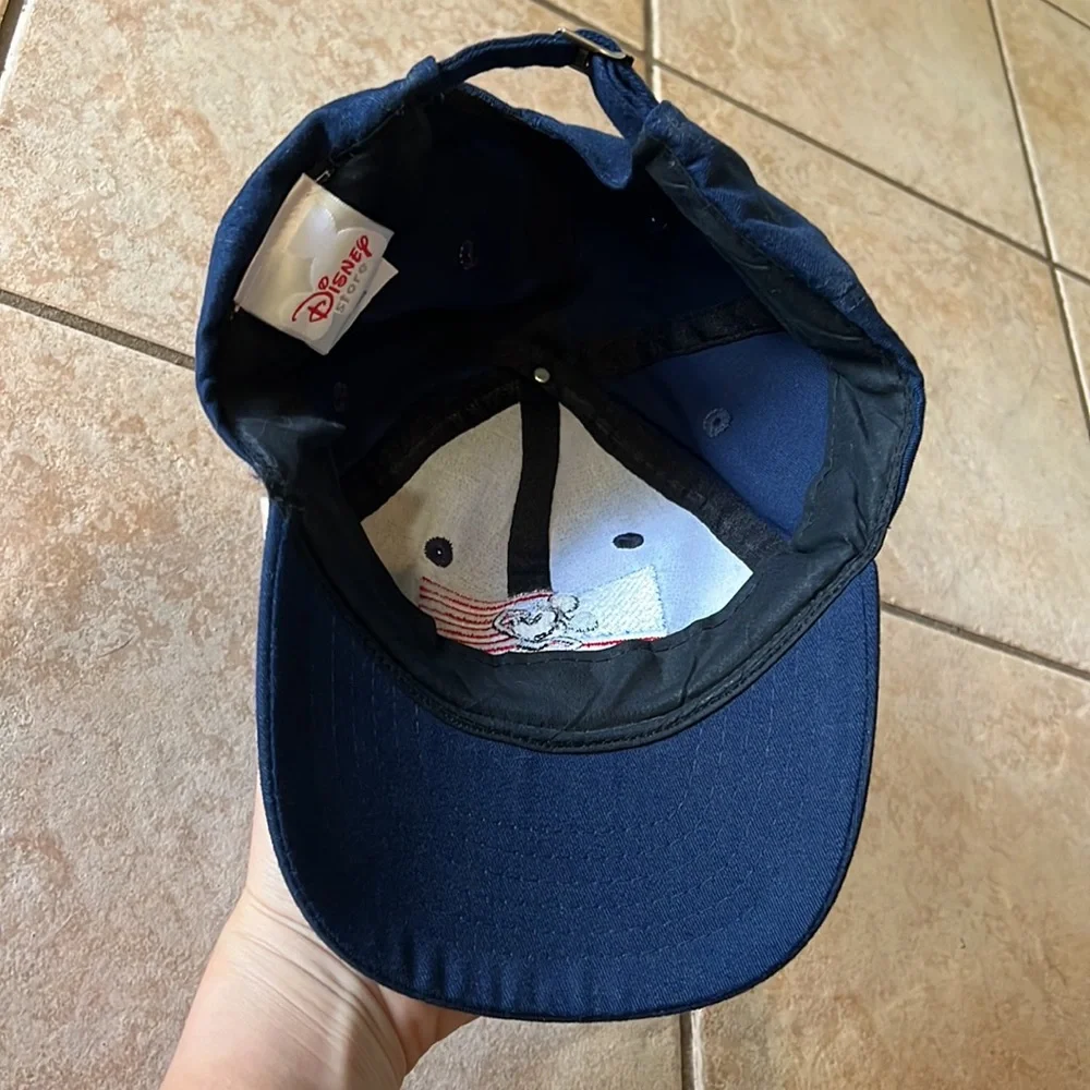 Disney like new