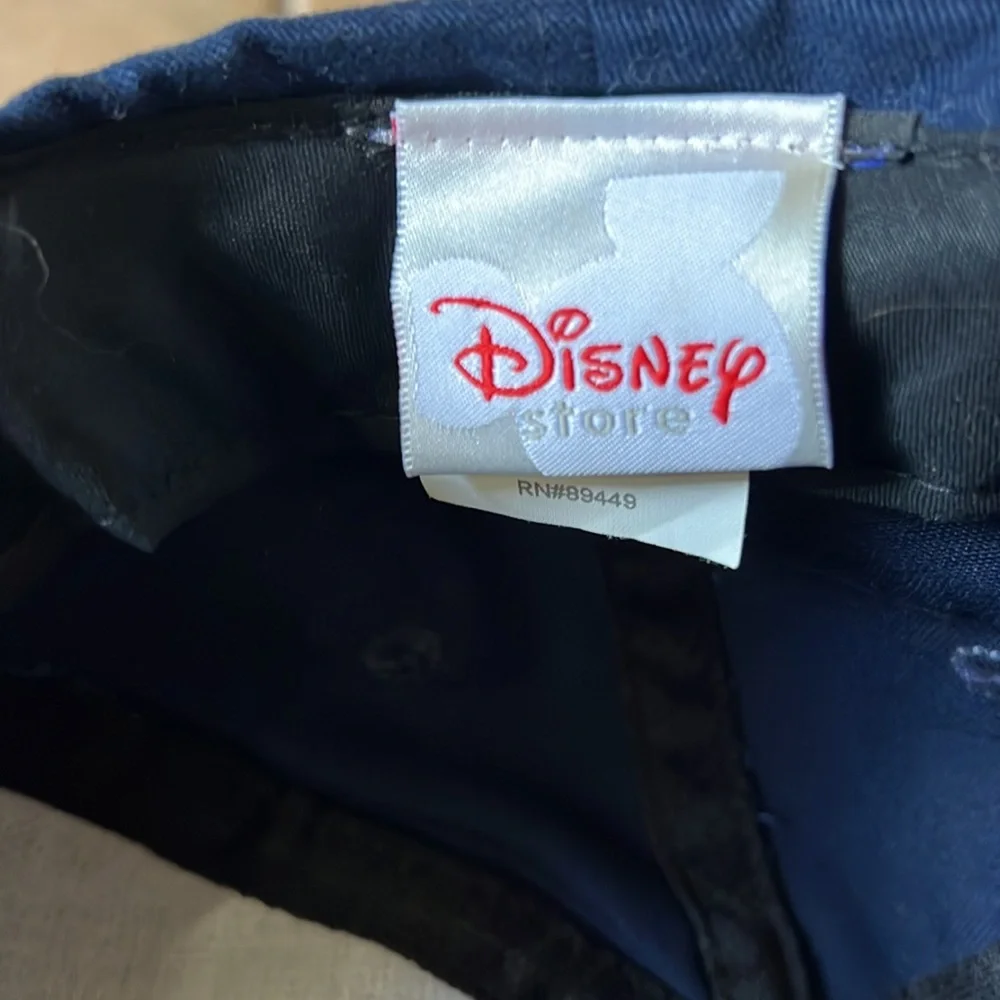 Disney like new