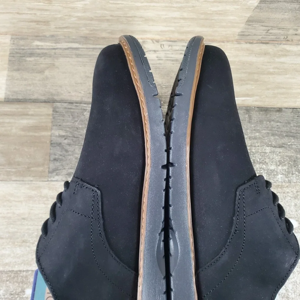 Toms box blue