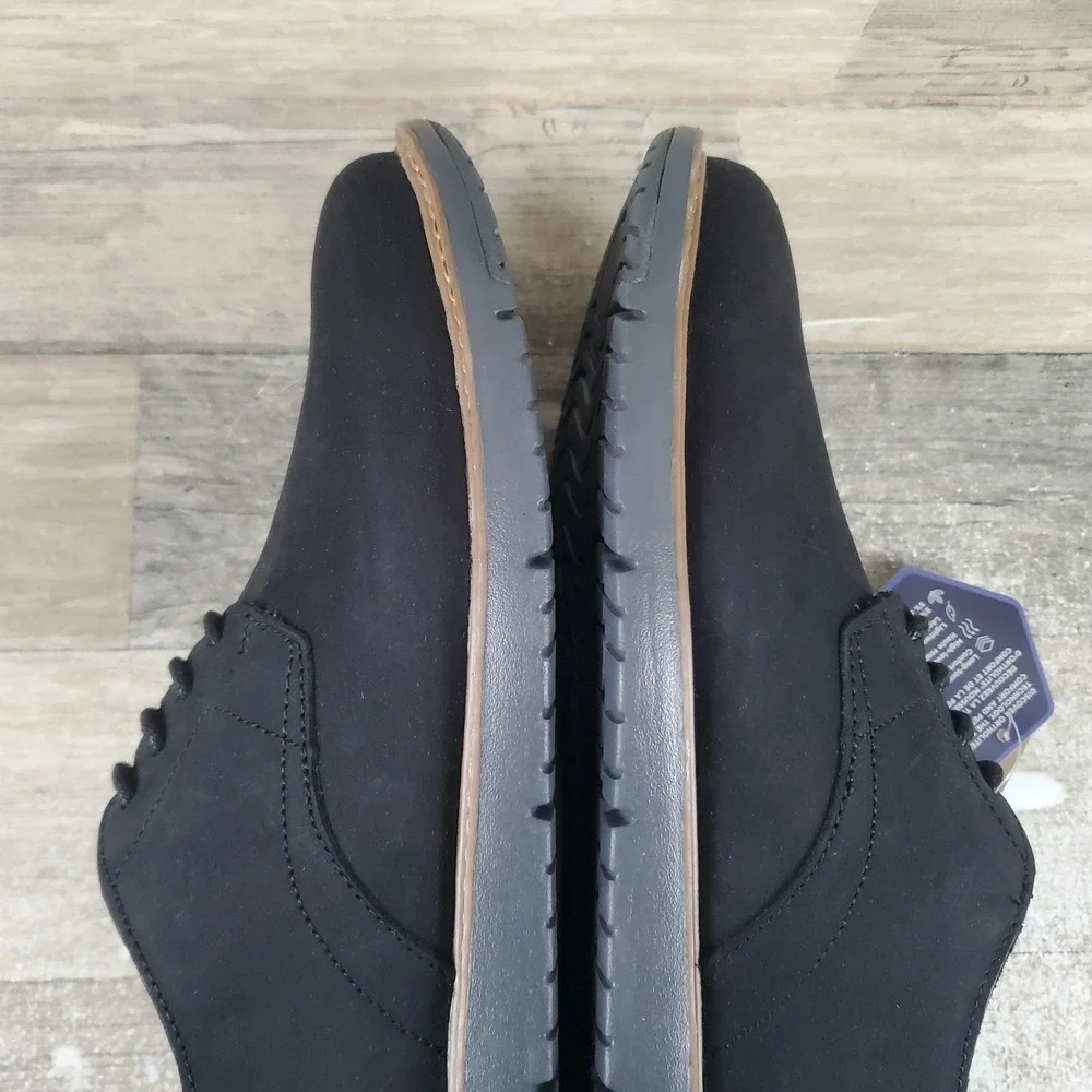Toms without blue