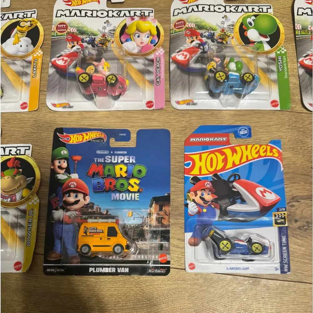 Hot Wheels Mario Kart lot of 14 - READ