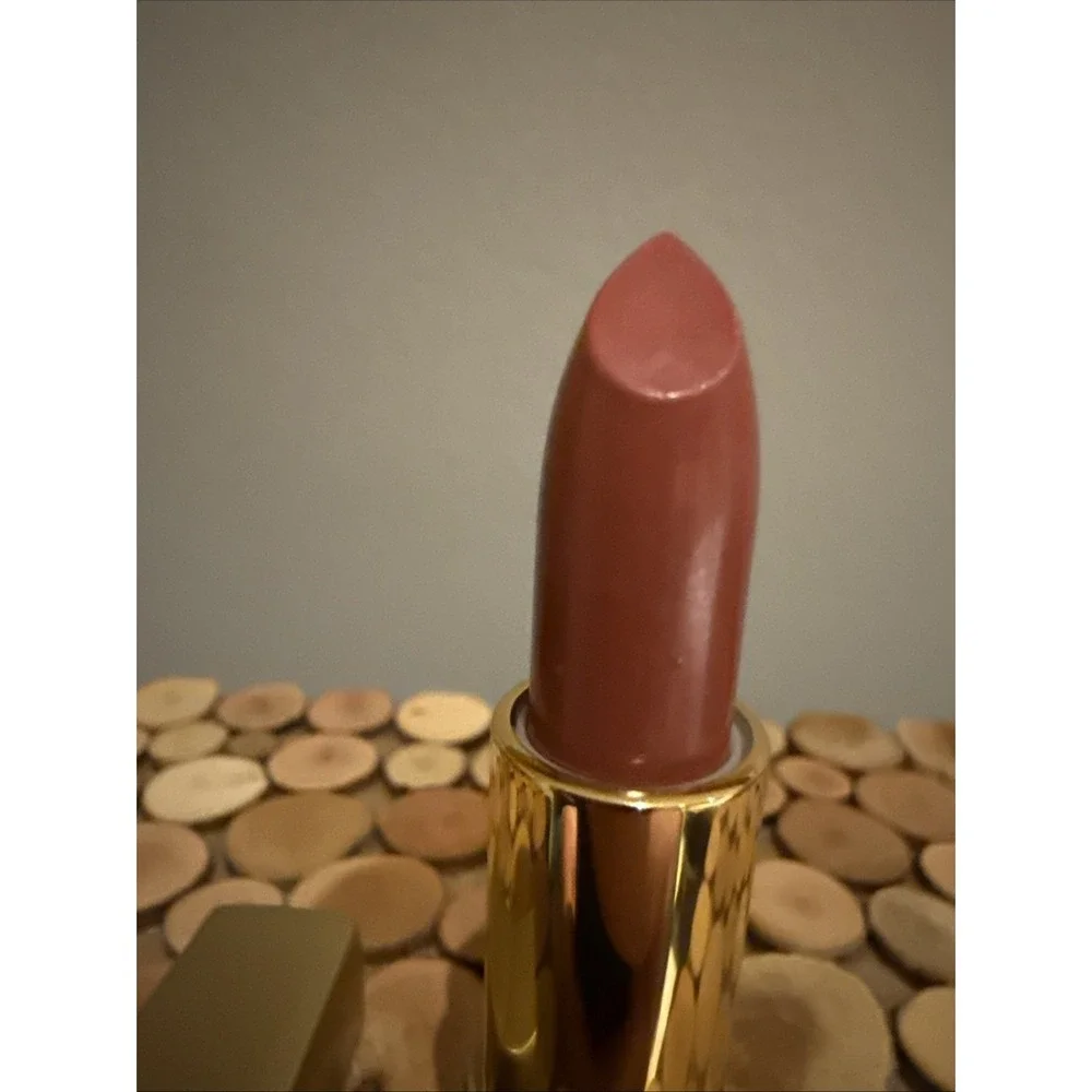 Estée Lauder size rose