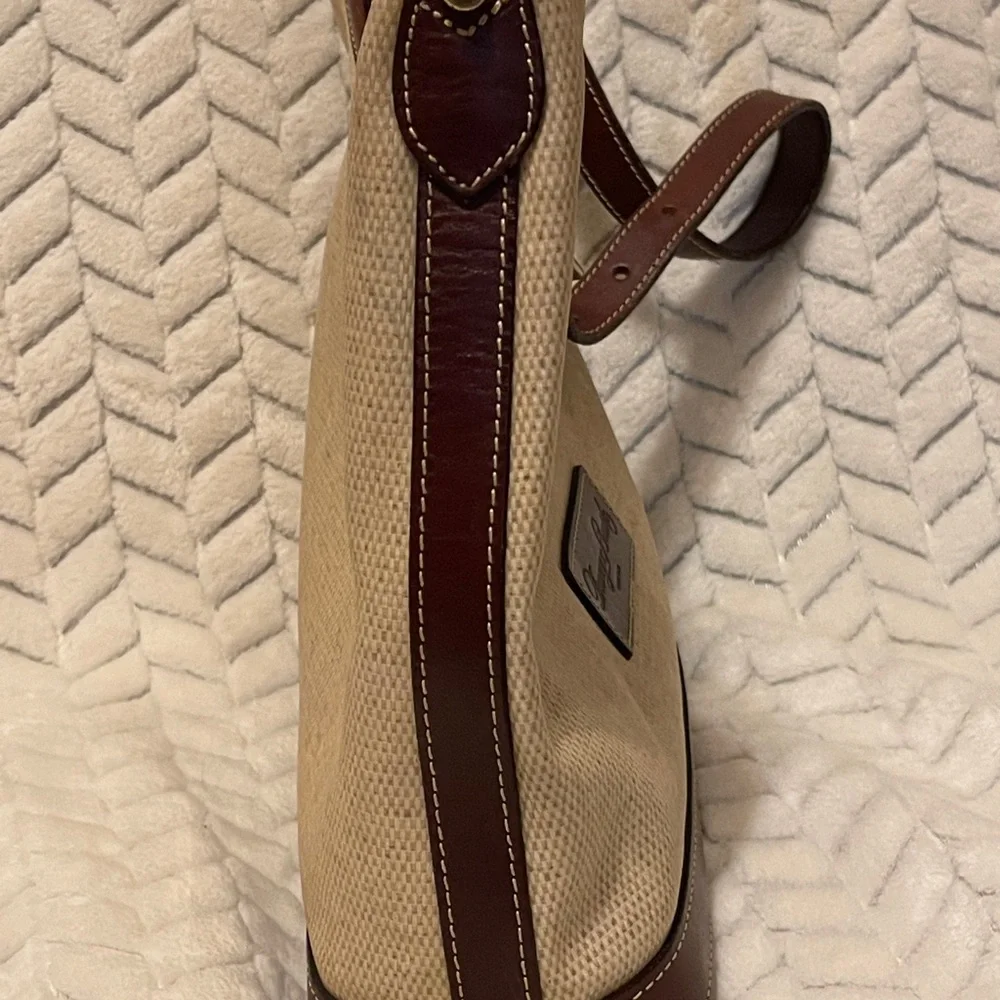 Dooney & Bourke dooney bourke