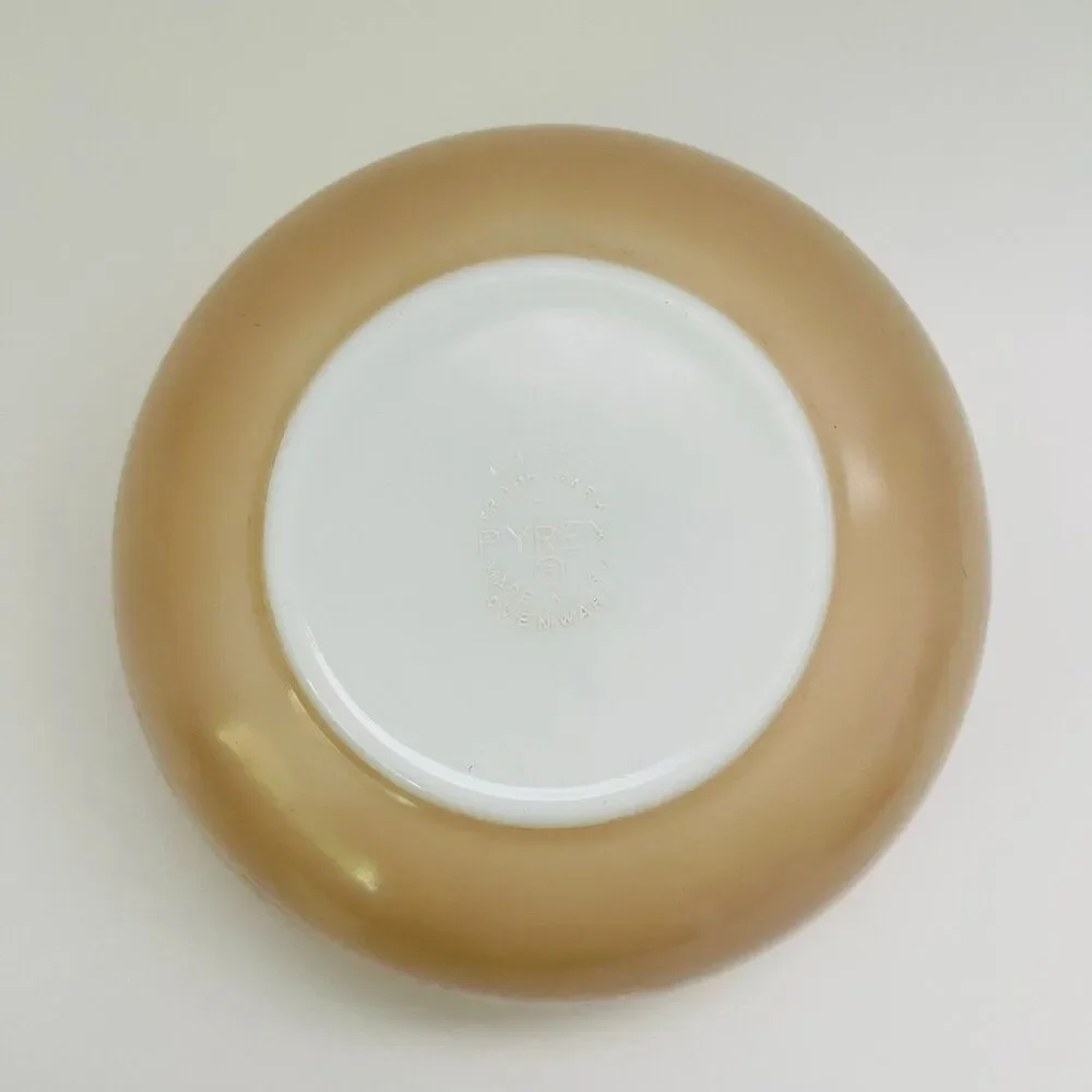 Pyrex beige gold