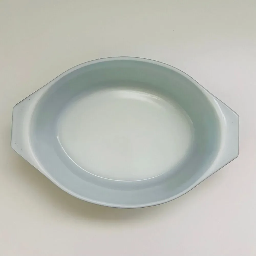 Pyrex black white