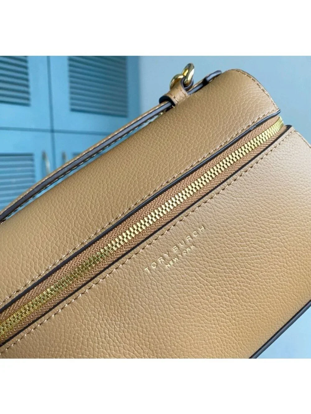 Tory Burch Romy Slim Mini Bag Tiramisu OS