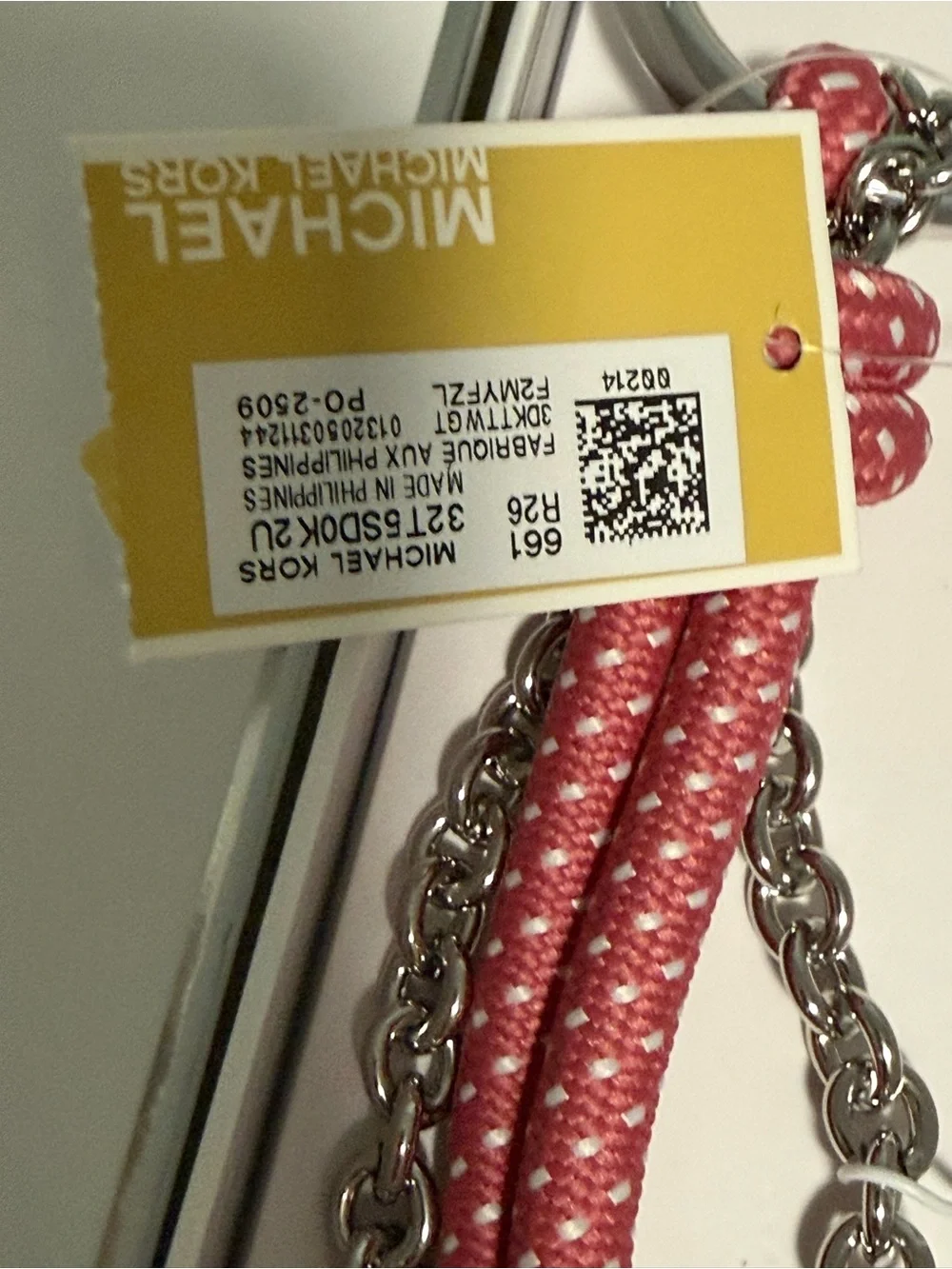 Michael Kors chain cube functional