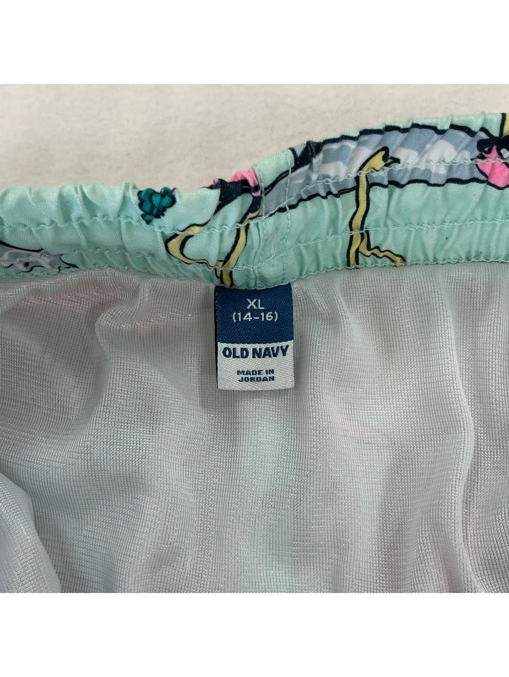 Old Navy purchasing pattern light