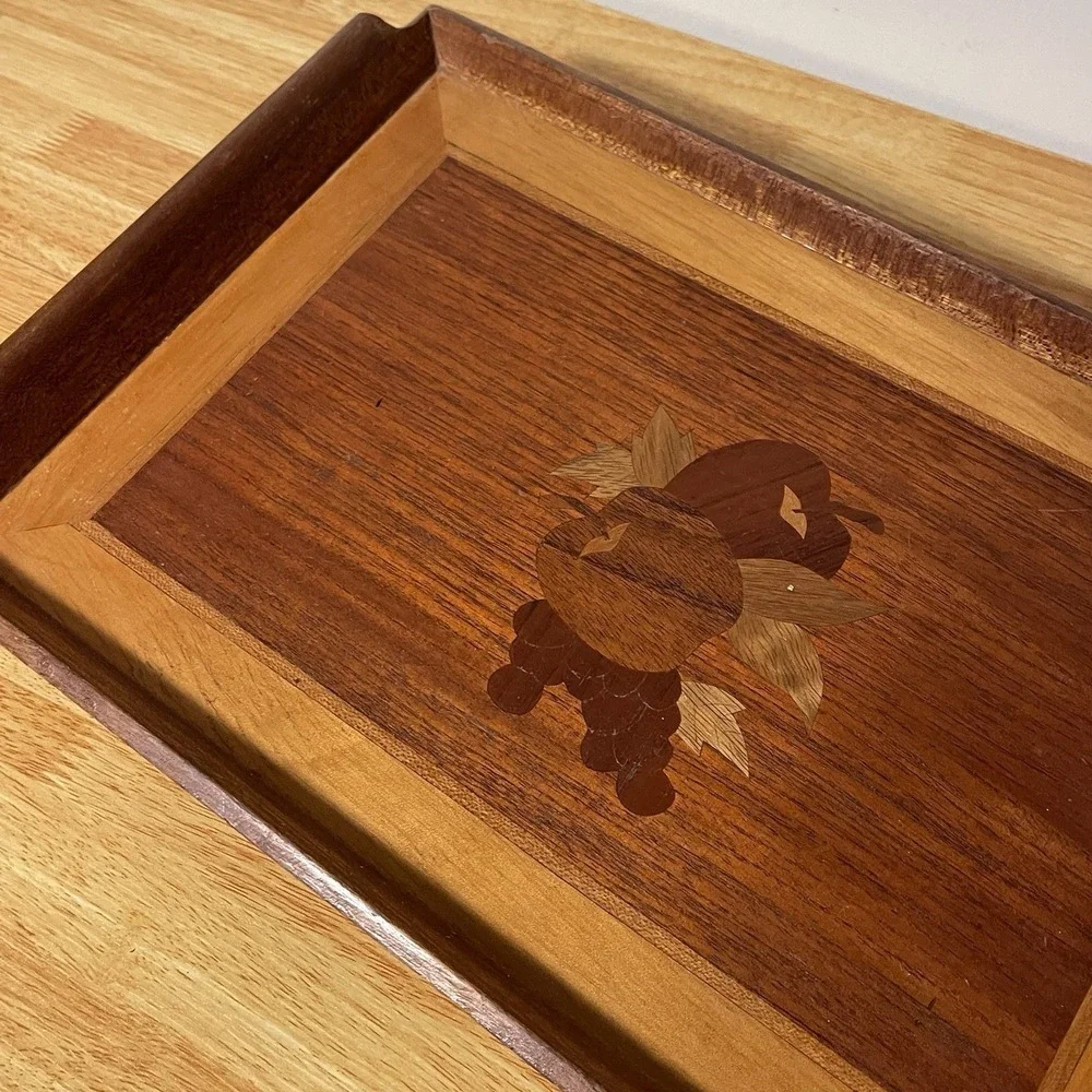 N/A inlaid exudes these