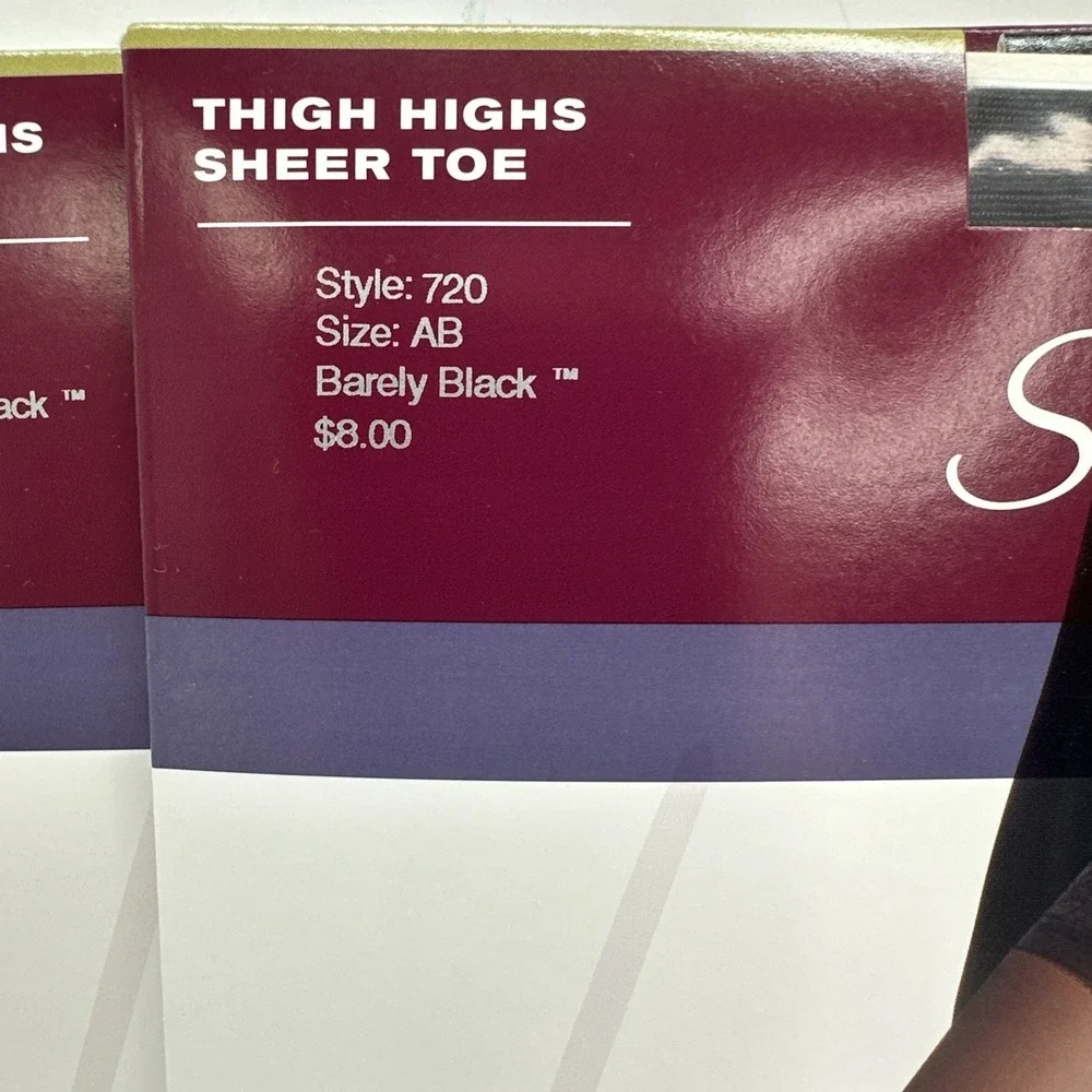 Hanes Silk Reflections Thigh Highs Sheer Toe Style 720 Sz AB Barely Black Lot