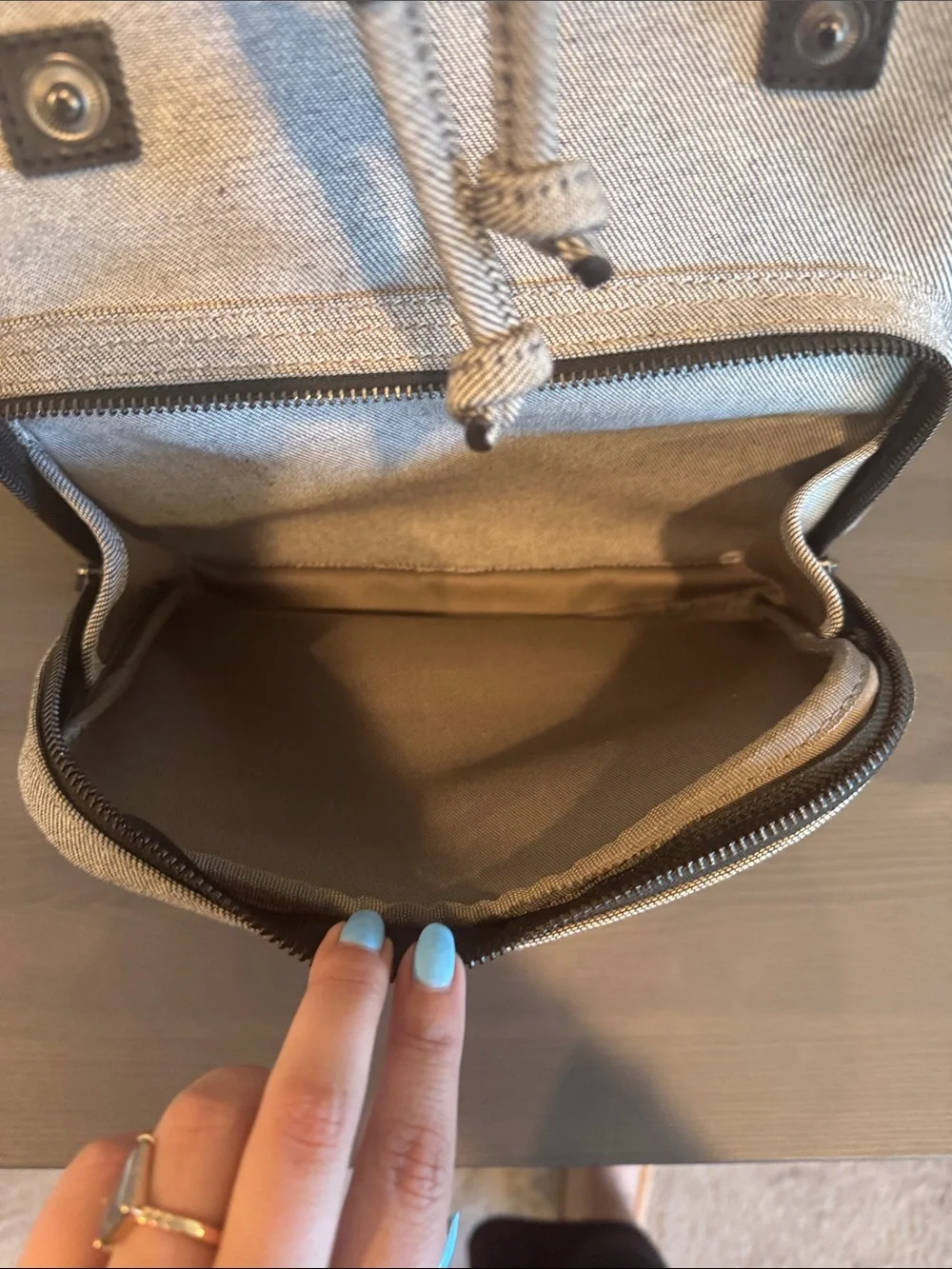 Everlane The Canvas Backpack with Front Pocket Unisex