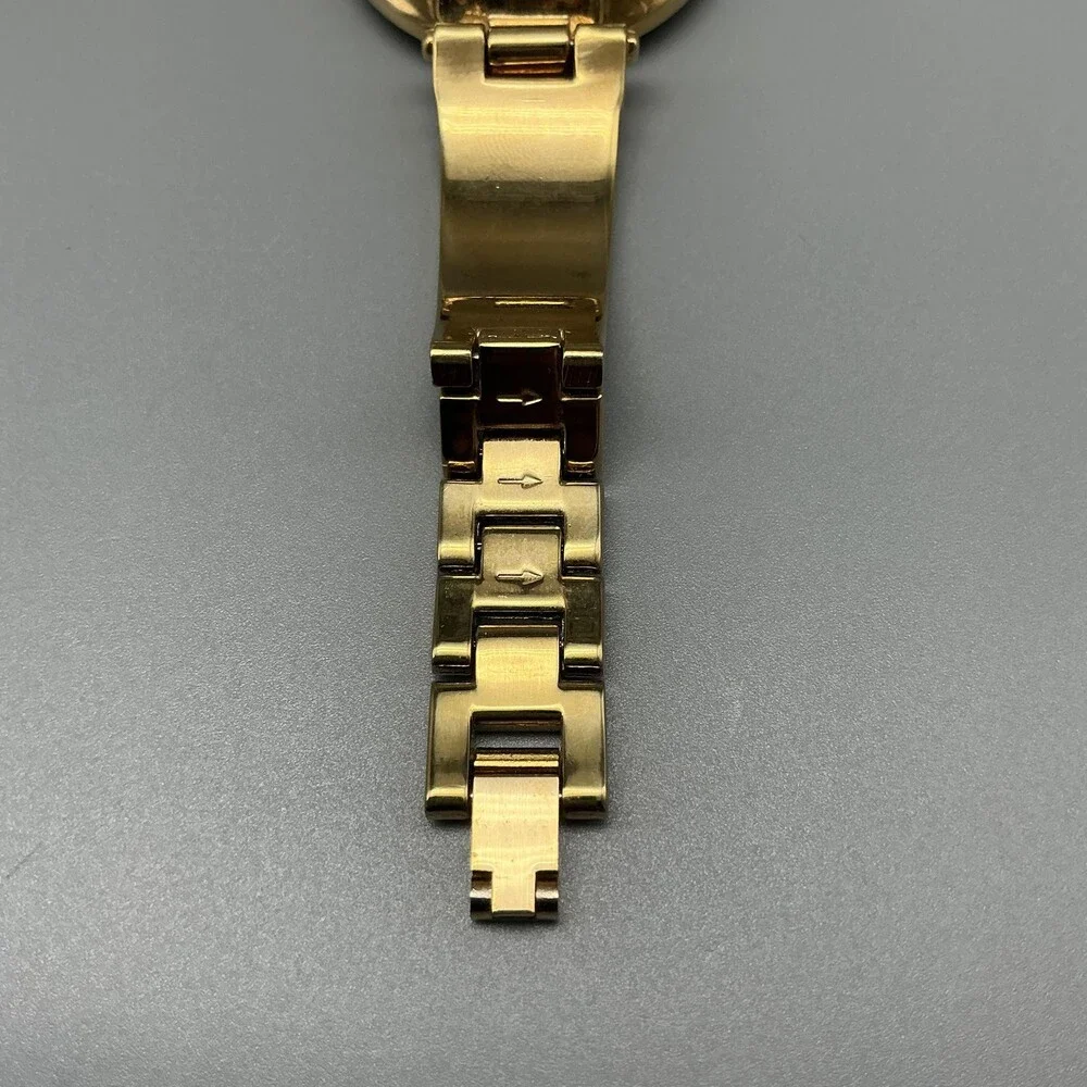 Anne Klein see photos