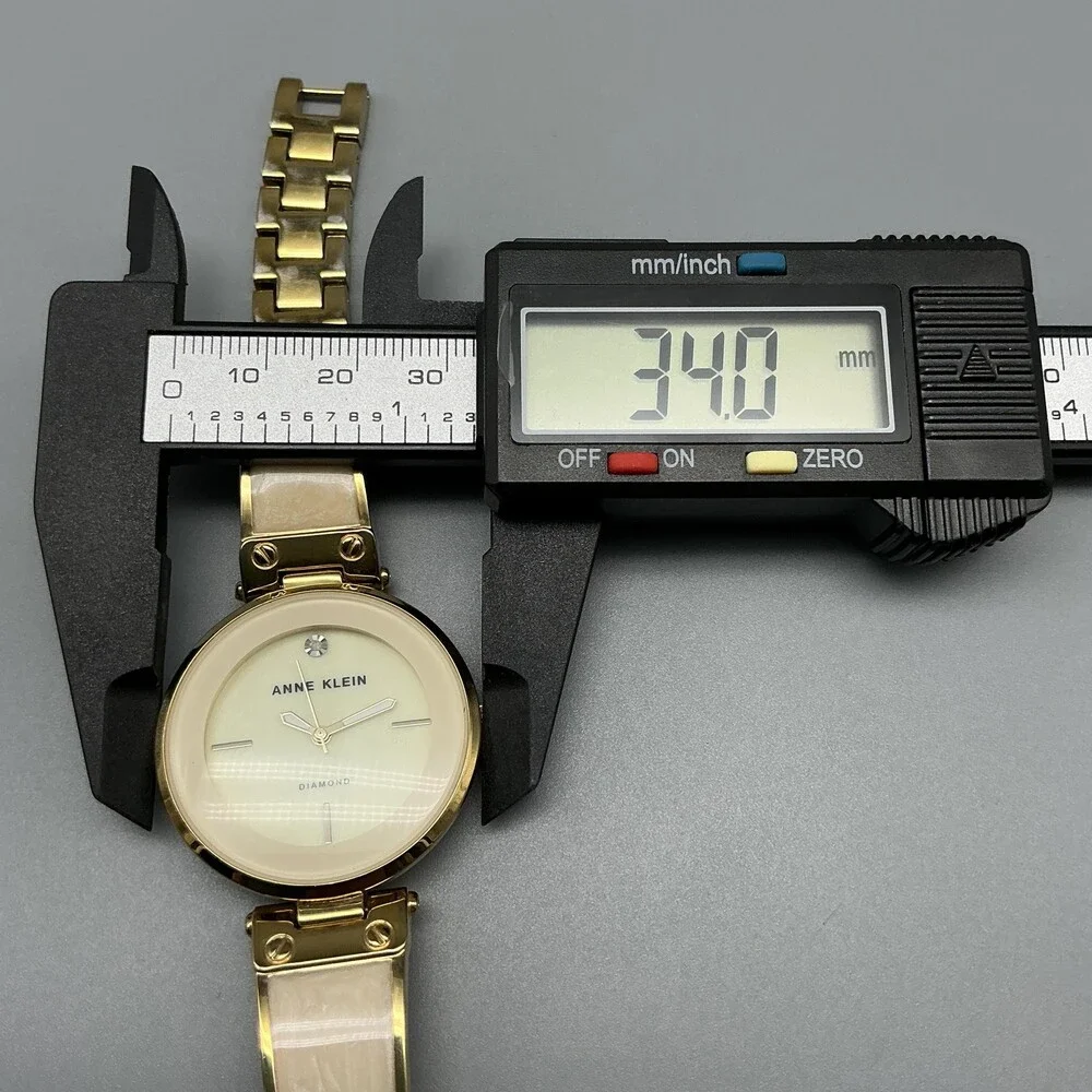 Anne Klein see photos