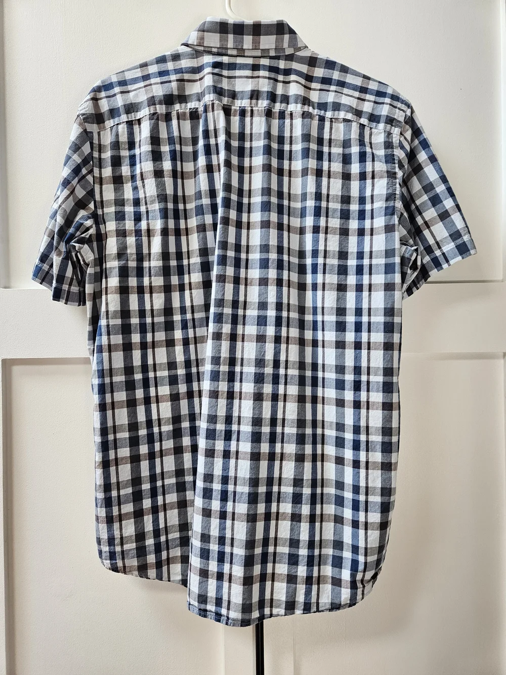 Banana Republic Short-Sleeve Plaid Button-Down Shirt in Navy, White, and Tan