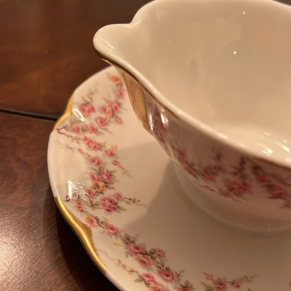 Haviland discontinued gravy boat