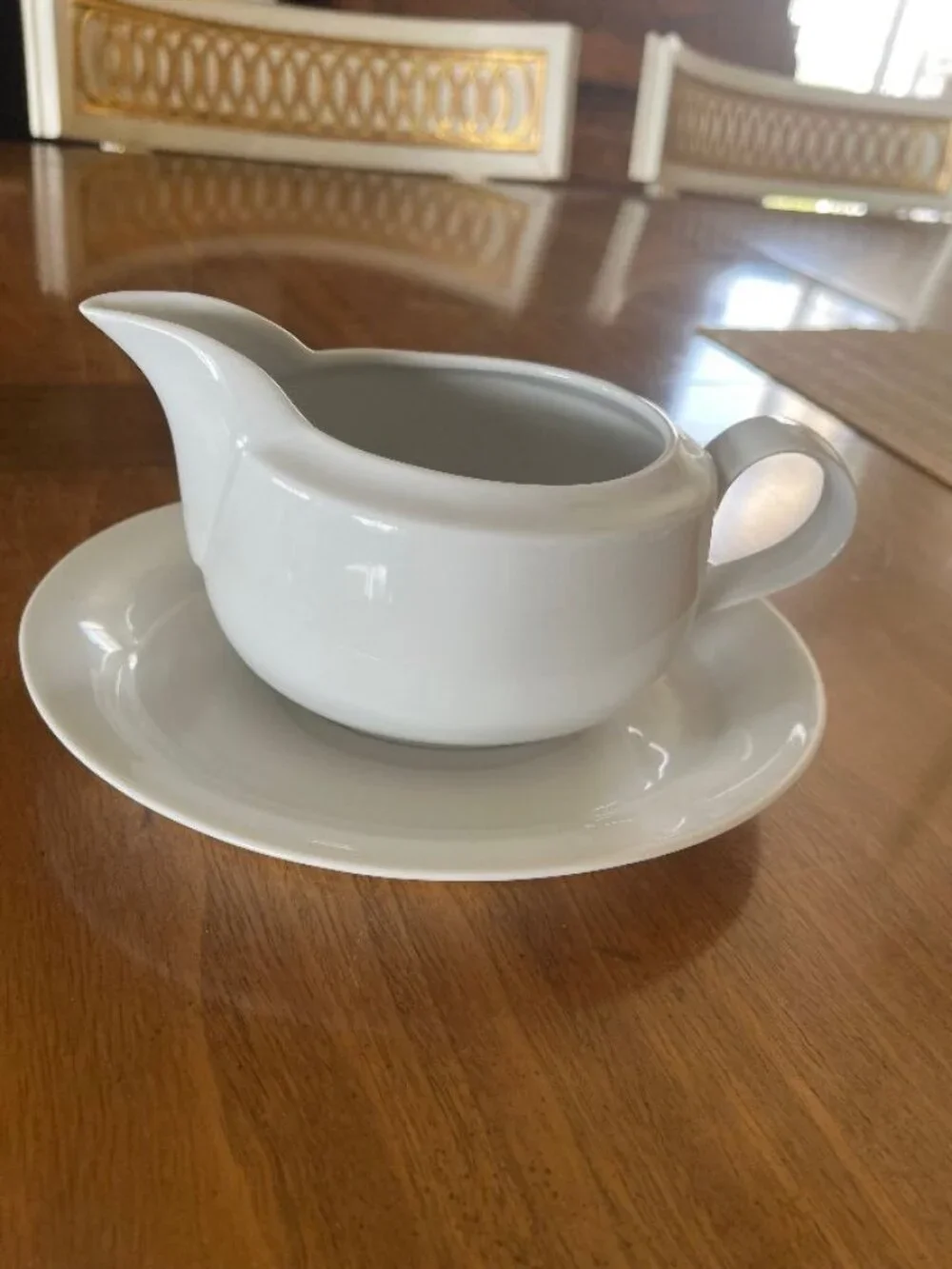 Vintage Alfold Porcelan Gravy Boat/Sauce with Plate, Made in Hungary