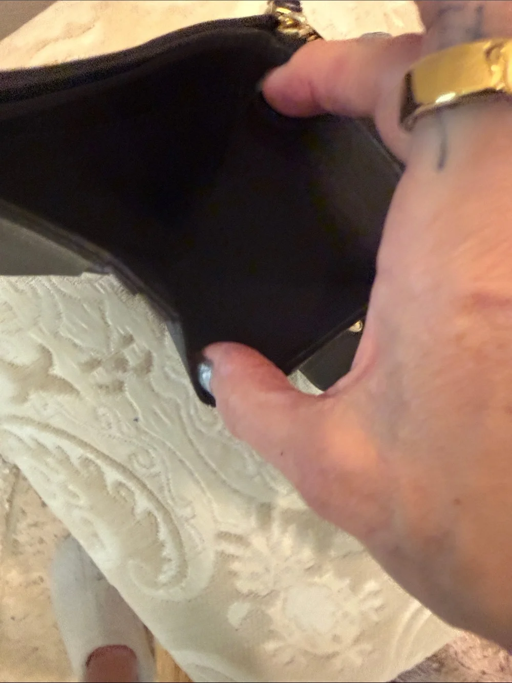 Tory Burch use compact purse