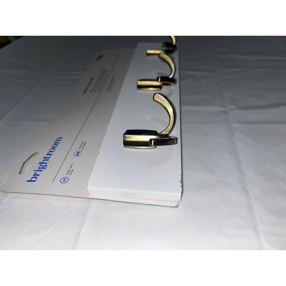 Brightroom metal hook