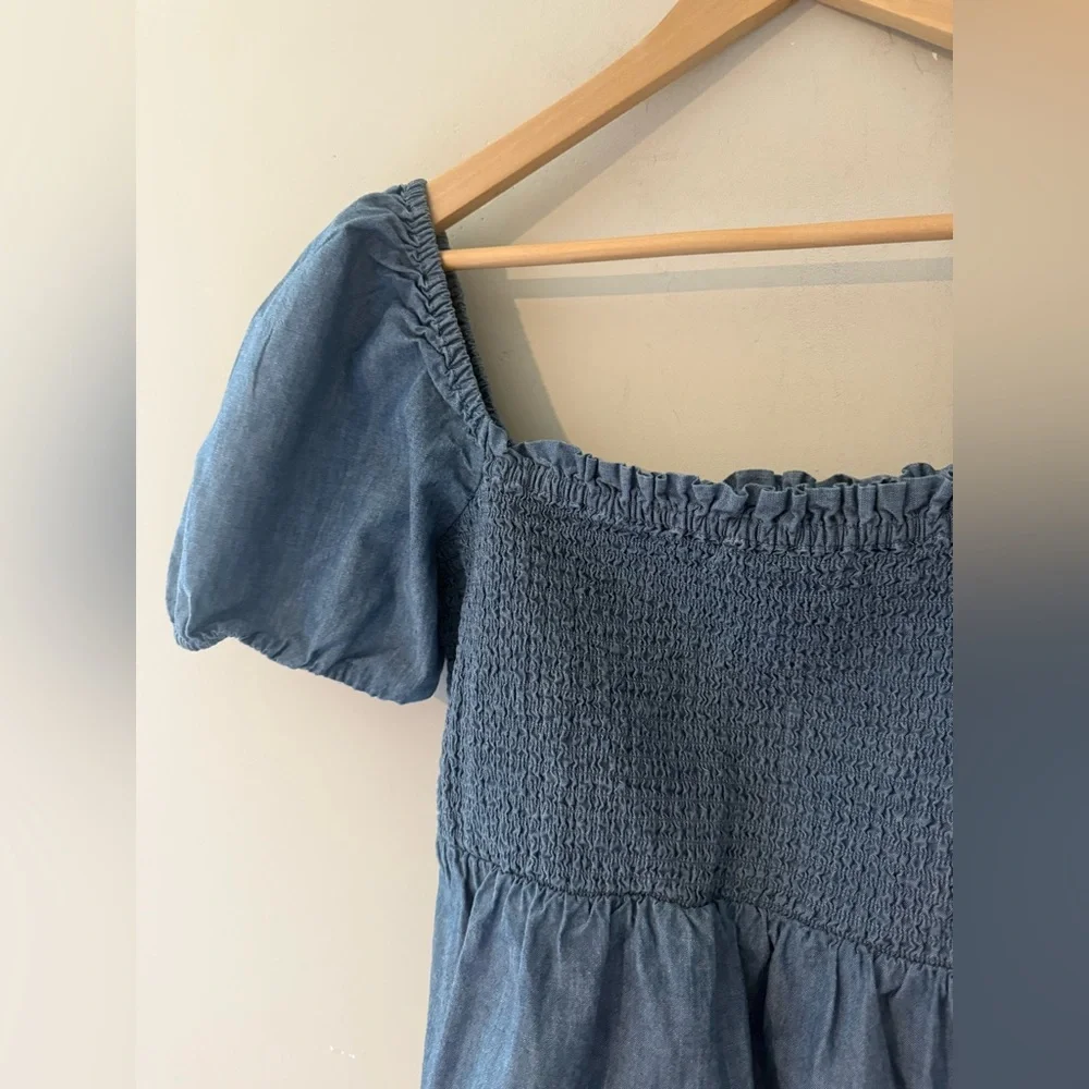 J. Crew follow us