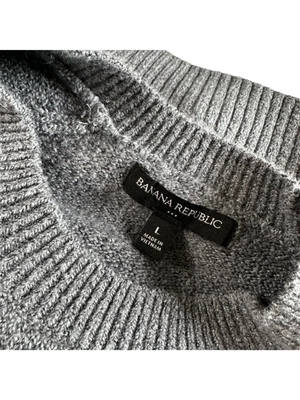 Banana Republic brand banana