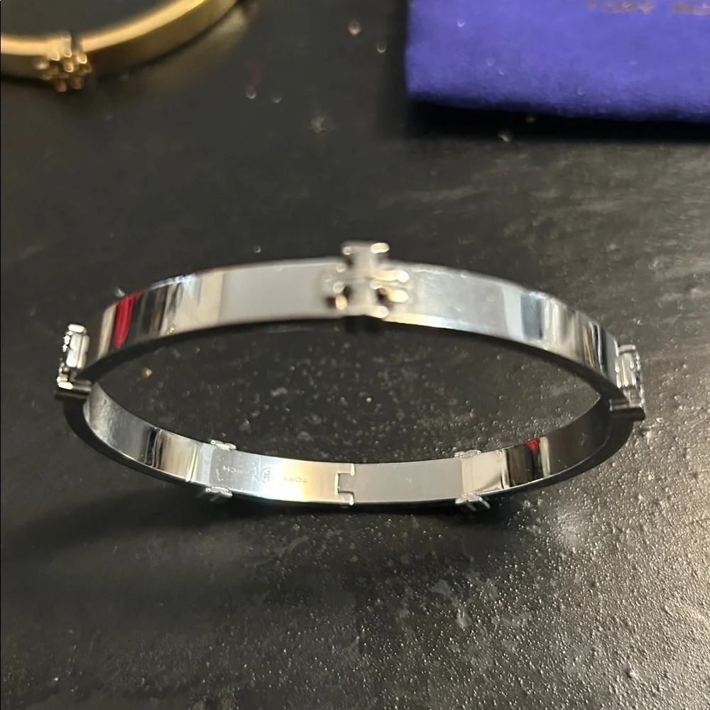 Tory Burch silver miller