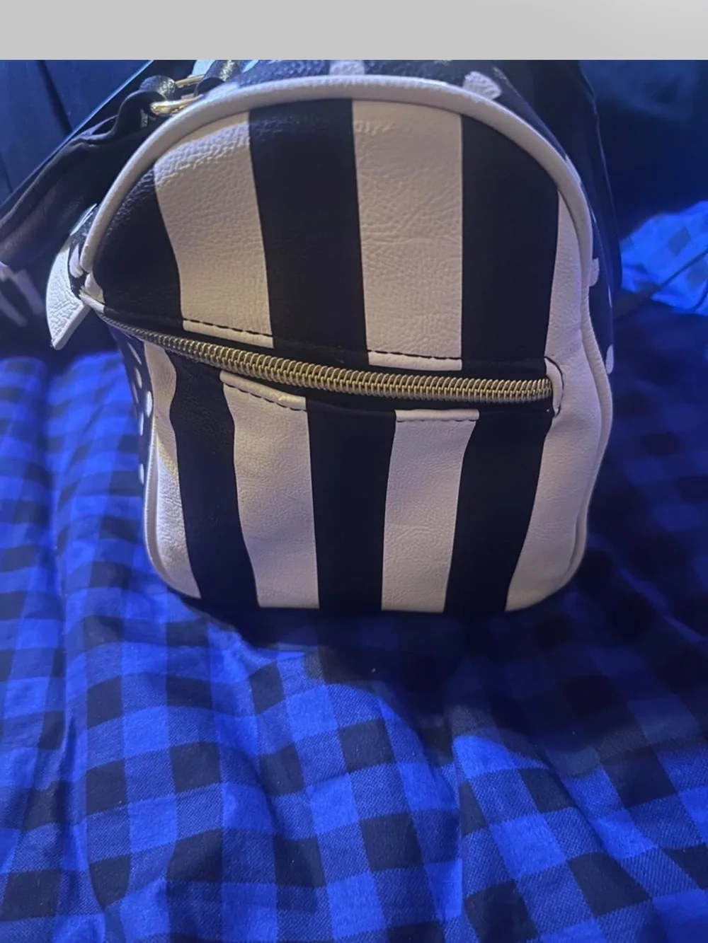 Betsey Johnson Black Polka Dot insulated cooler bag great for lunchbox or makeup