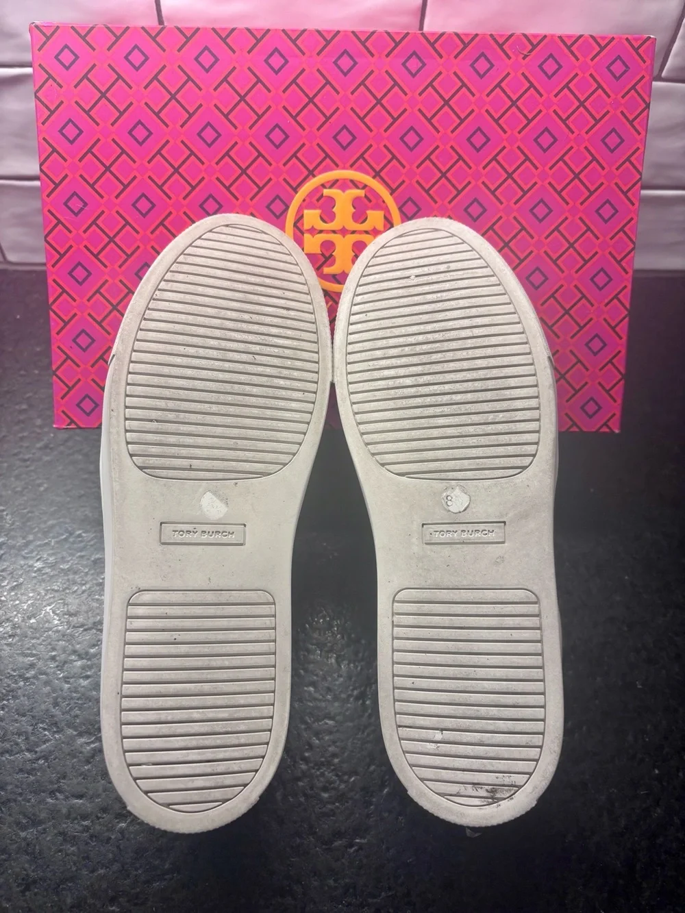 Tory Burch tory burch