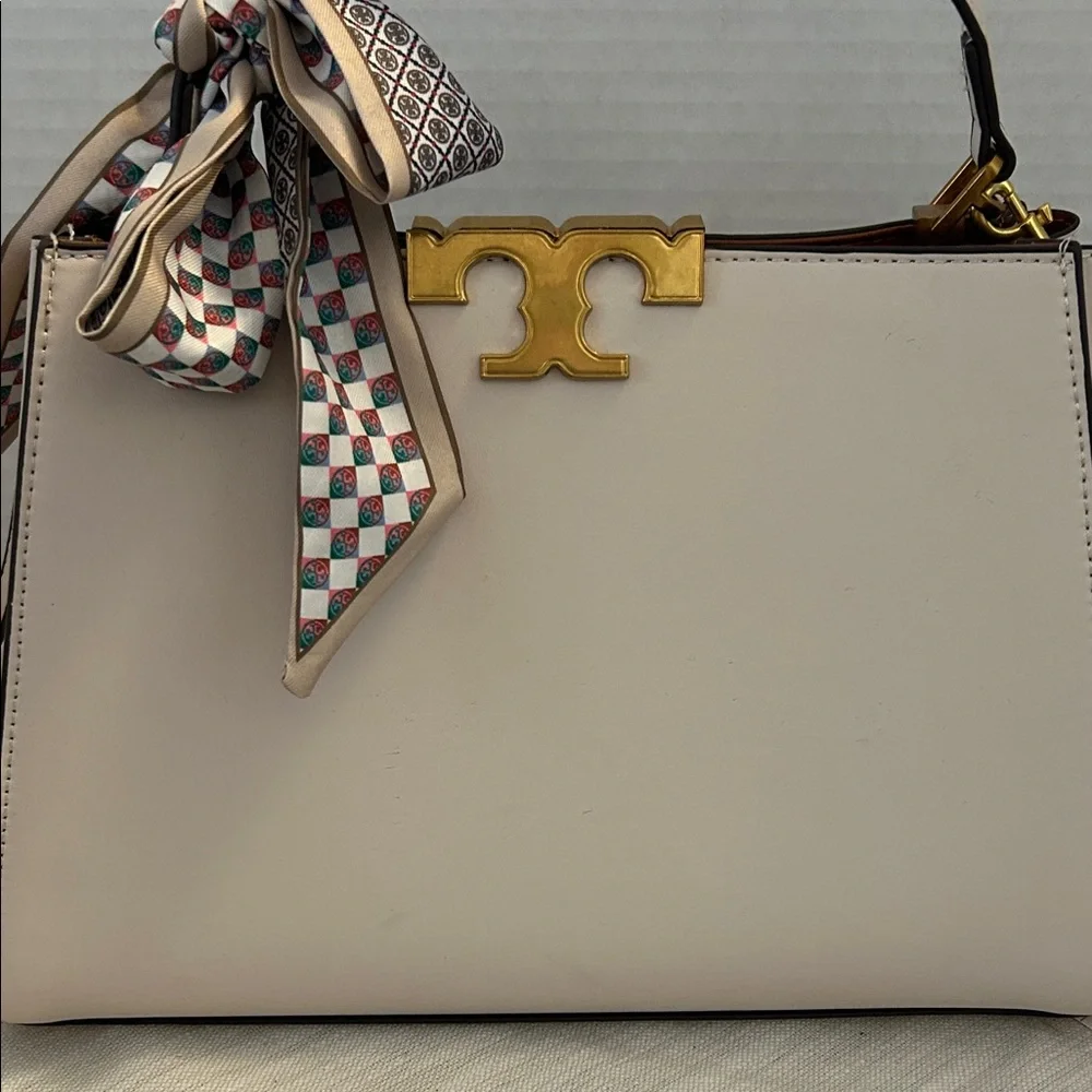 Tory Burch shop $399 expensive