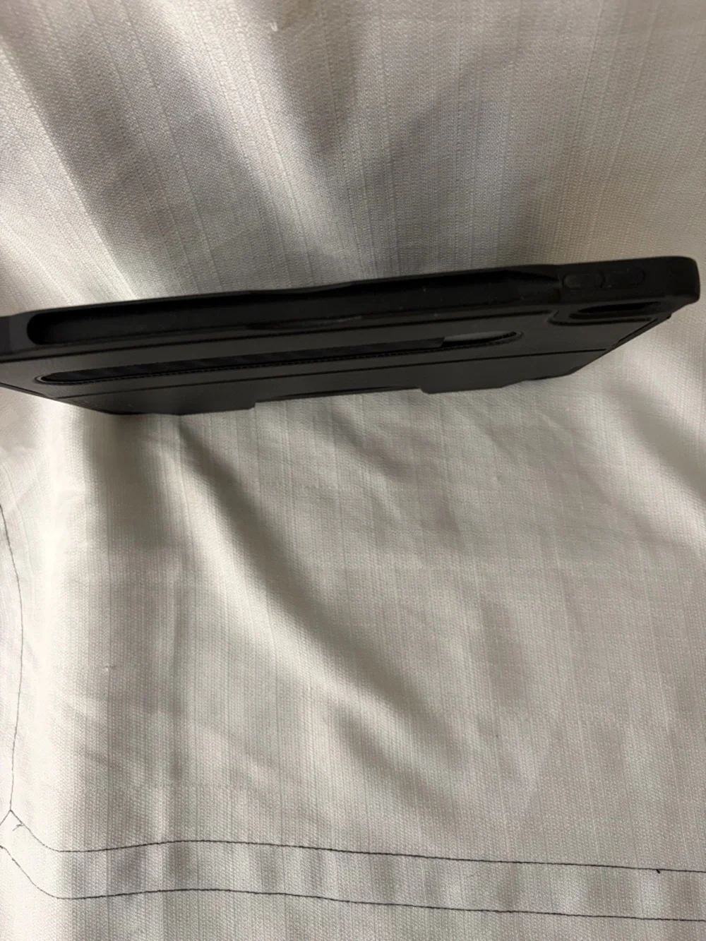 ZUGU black tablet