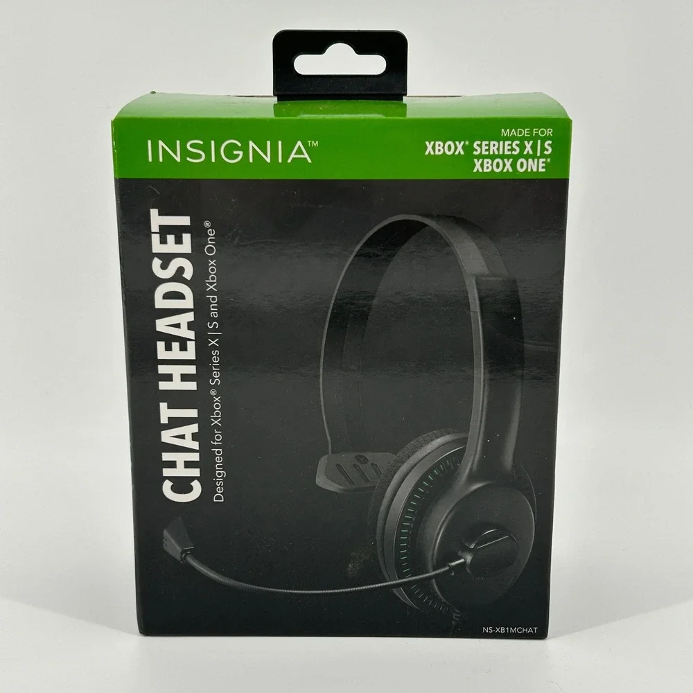 Insignia Wired Chat Headset for Xbox Series X|S and Xbox One Black NEW IN BOX