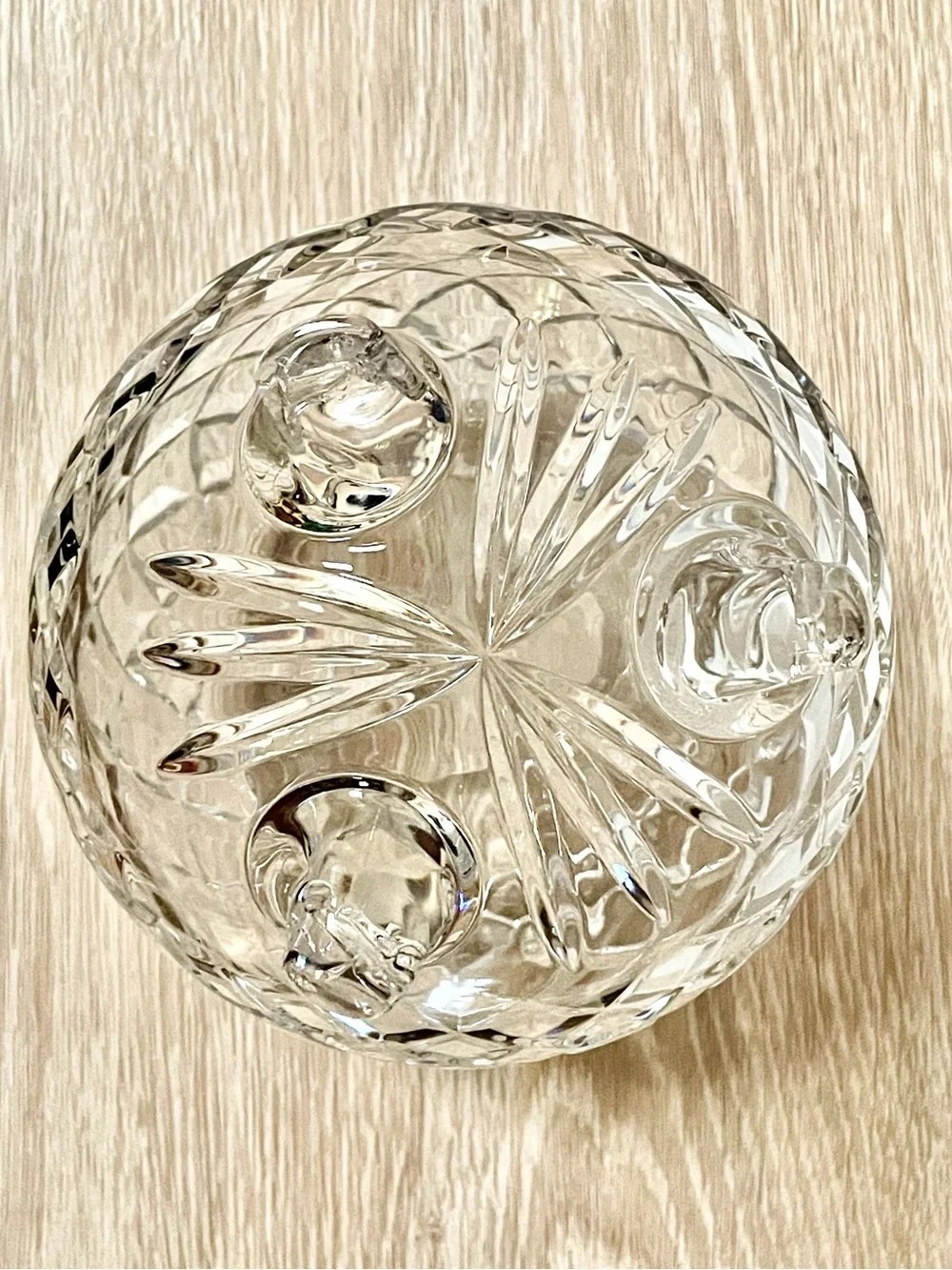 Vintage Diamond-Cut Footed Crystal Rose Bowl Vase