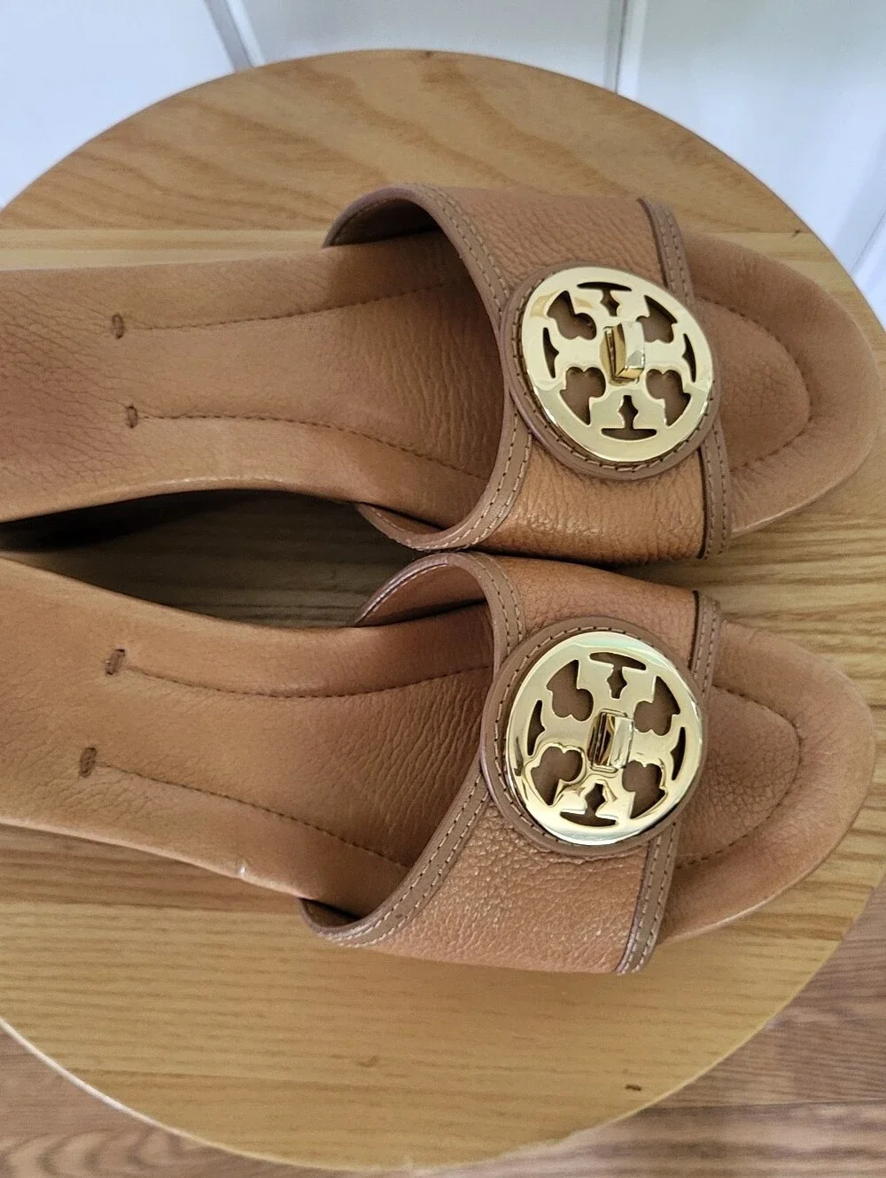 Tory Burch slide smoke guc