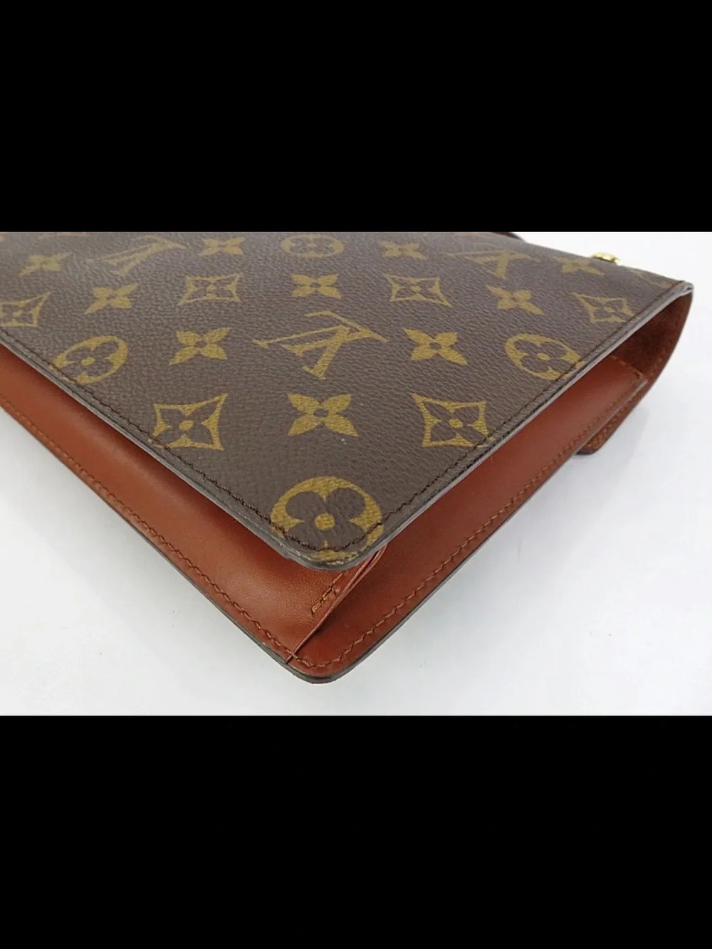Louis Vuitton silhouette lv