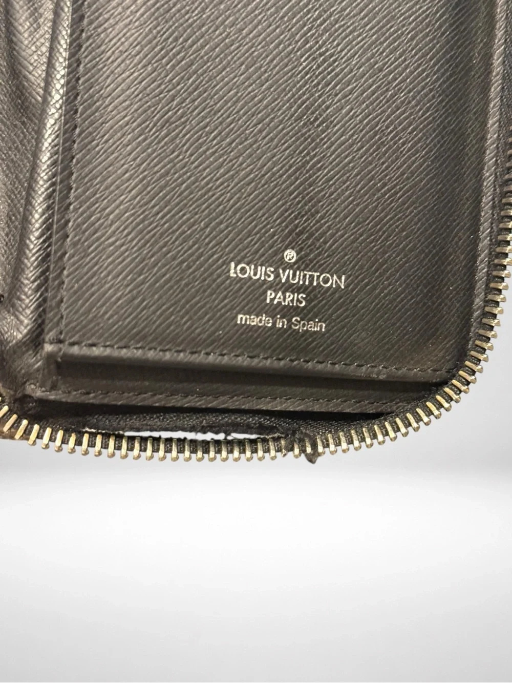 Louis Vuitton this authentic