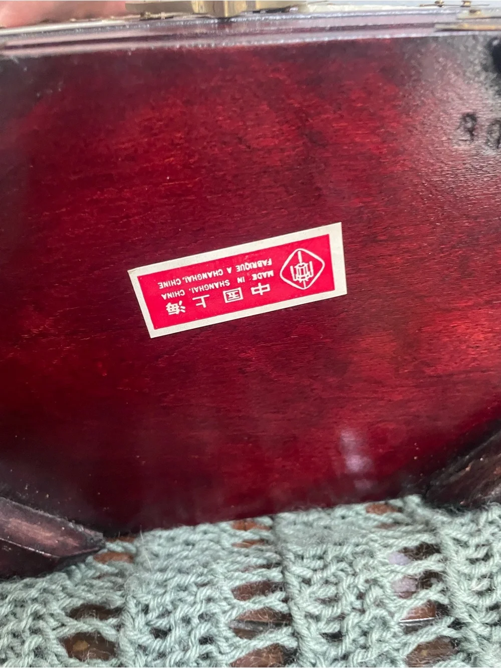 N/A compact red